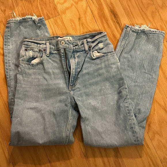 Abercrombie The 90s Straight Ultra High Rise Curve Love Jeans Destroyed Knees 26 - Picture 8 of 10